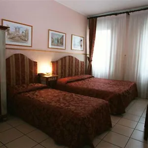ariston-mestre.hotelslidodijesolo.com/
